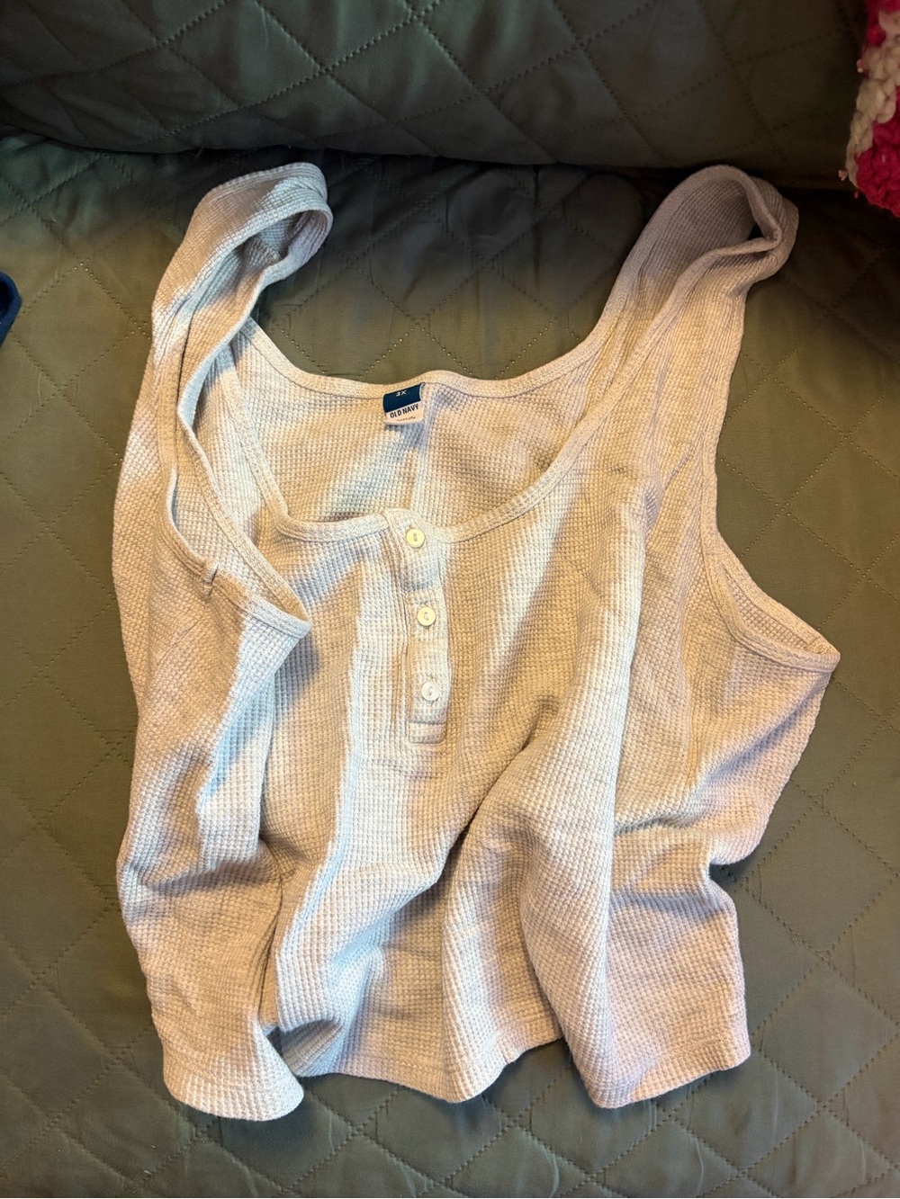Old Navy grey Waffle Henley Tank Top M16